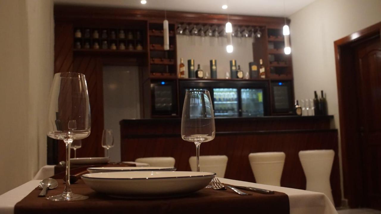 Hotel Blue Malecon And Spa Санто-Доминго Экстерьер фото